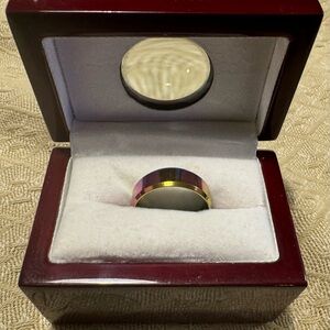 NWOT Men’s Iridescent Colored Size 12 Stainless Steel Ring